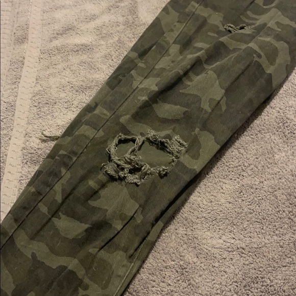 Camo boyfriend jeans - Picture 2 of 3